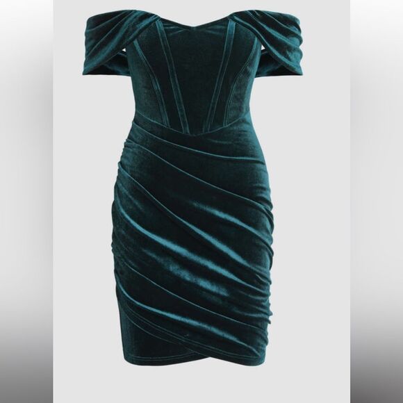 Cider VELVET OFF SHOULDER CORSET MINI DRESS
Holiday Christmas party mini sz M - Picture 1 of 10